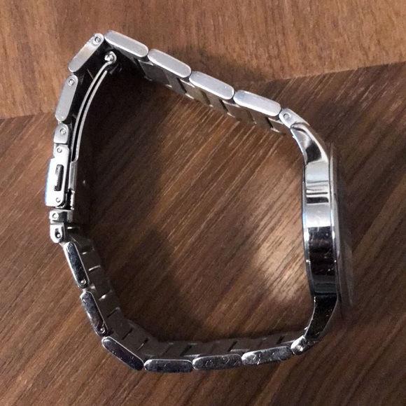 Michael Kors (MK-3519) Turquoise 38mm Women’s Watch - Smoke & Pet Free - Picture 7 of 9